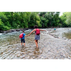 Osprey Daylite 10L Kid's Backpack - Cosmic Red -Camping Keuken Verkoop daylite kids s20 hero seaman expires 10 11 21 web 818264