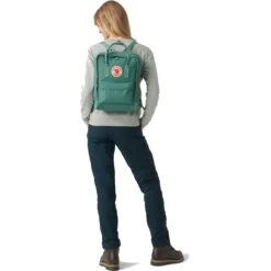 FJÄLLRÄVEN Fjällräven Kånken Rugzak - Foliage Green-peach Sand -Camping Keuken Verkoop fjaellraeven kanken backpack 18 1419959