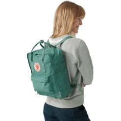 FJÄLLRÄVEN Fjällräven Kånken Rugzak - Foliage Green-peach Sand -Camping Keuken Verkoop fjaellraeven kanken backpack 20 1419957