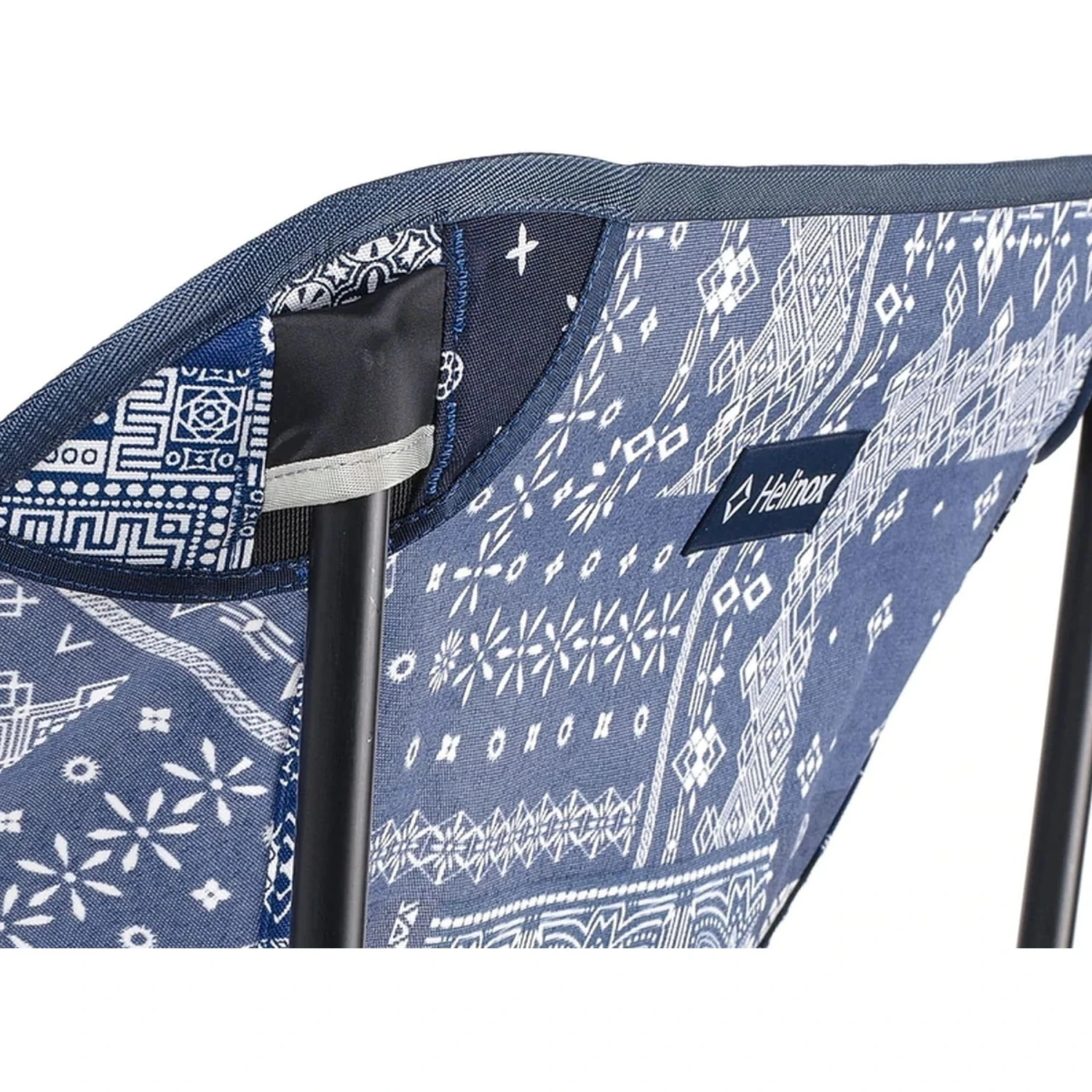 Helinox Incline Festival Chair - Blue Bandanna Quilt - Black 6 Helinox Incline Festival Chair - Blue Bandanna Quilt - Black - Image 4