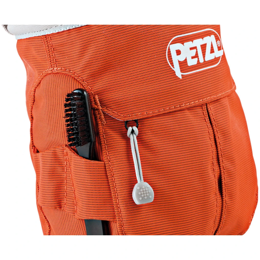 Petzl Sakapoche Chalk Bag - Red 5 Petzl Sakapoche Chalk Bag - Red - Image 3